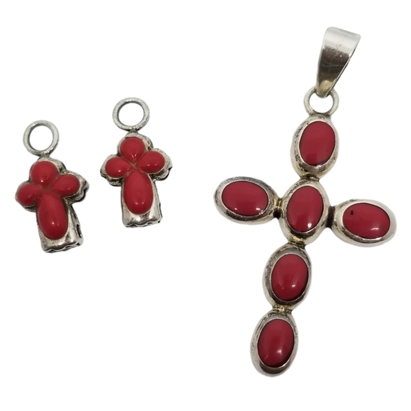 VINTAGE STERLING SILVER LARGE CROSS PENDANT & TWO SMALL CROSS PENDANTS SET - Picture 1 of 5